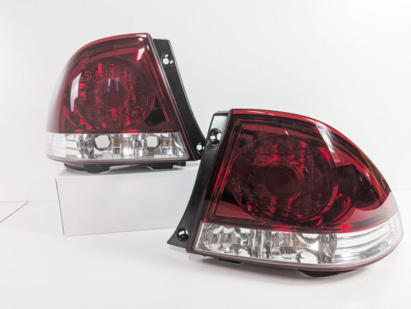 jdm clear red tail lights for 99 05 lexus is200 is300 toyota altezza taillights