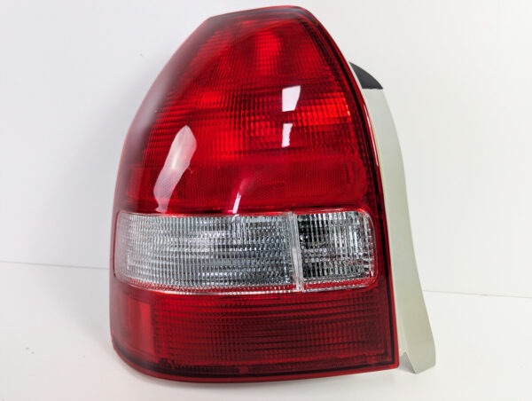 left side ek9 type r oem style taillight for 96 01 honda civic ek hatch vti