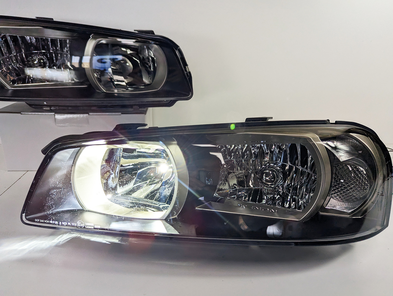 bnr34 gtr r34 oe style headlights for 1998 2001 nissan skyline r34 gtt gtr