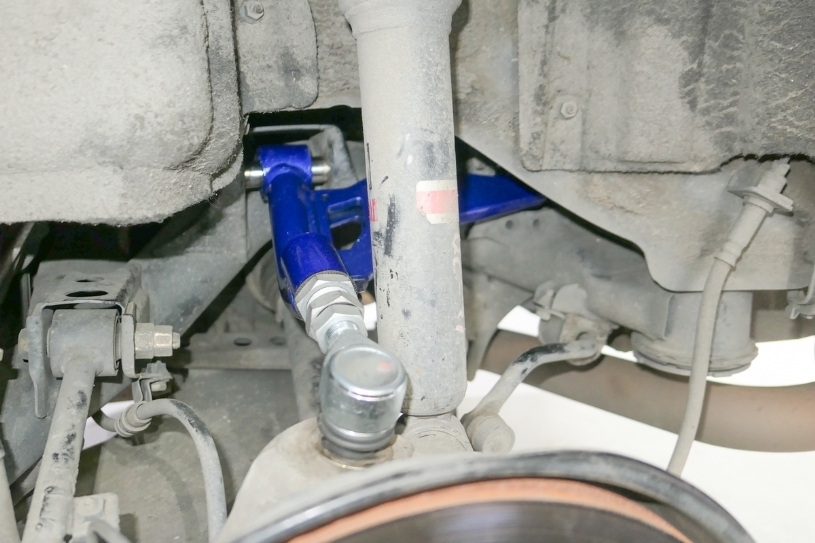 hardrace rear upper arms – lexus ls430 (pillowball)